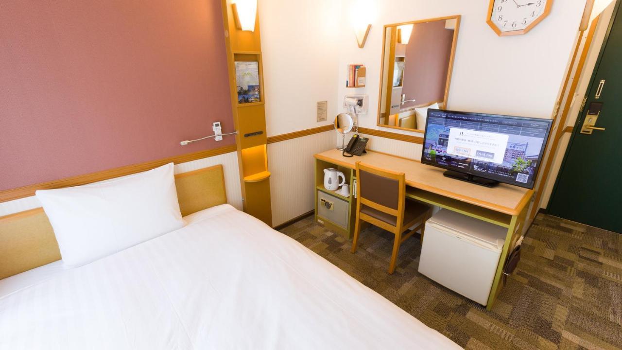 Toyoko Inn Jr Yokohama Sen Sagamihara Ekimae Exterior foto